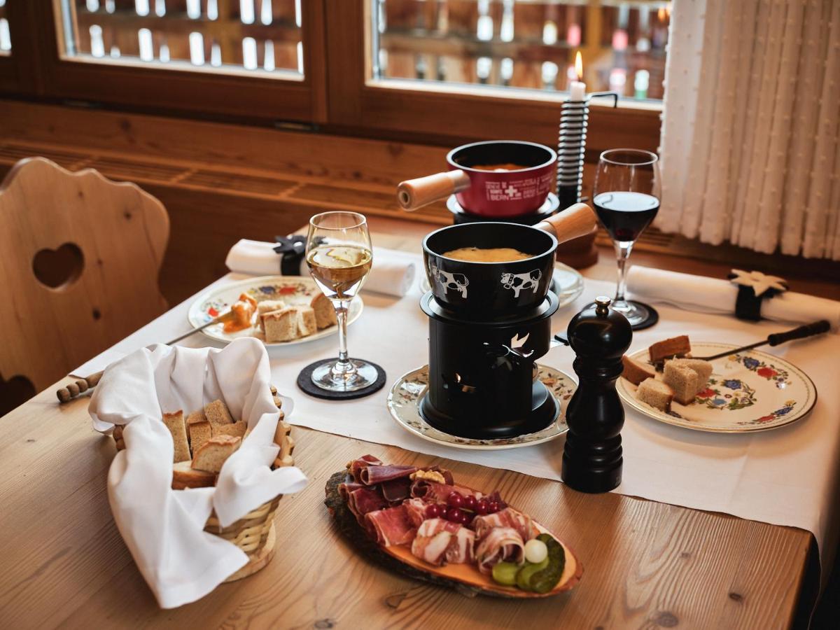 Hotel Edelweiss Blatten Loetschental エクステリア 写真