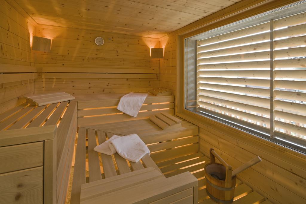 Hotel Edelweiss Blatten Loetschental エクステリア 写真