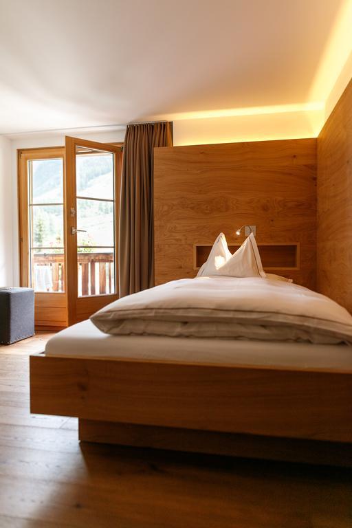 Hotel Edelweiss Blatten Loetschental エクステリア 写真